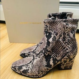 NWT Marc Fisher Grey Snake Skin Block Heel Booties